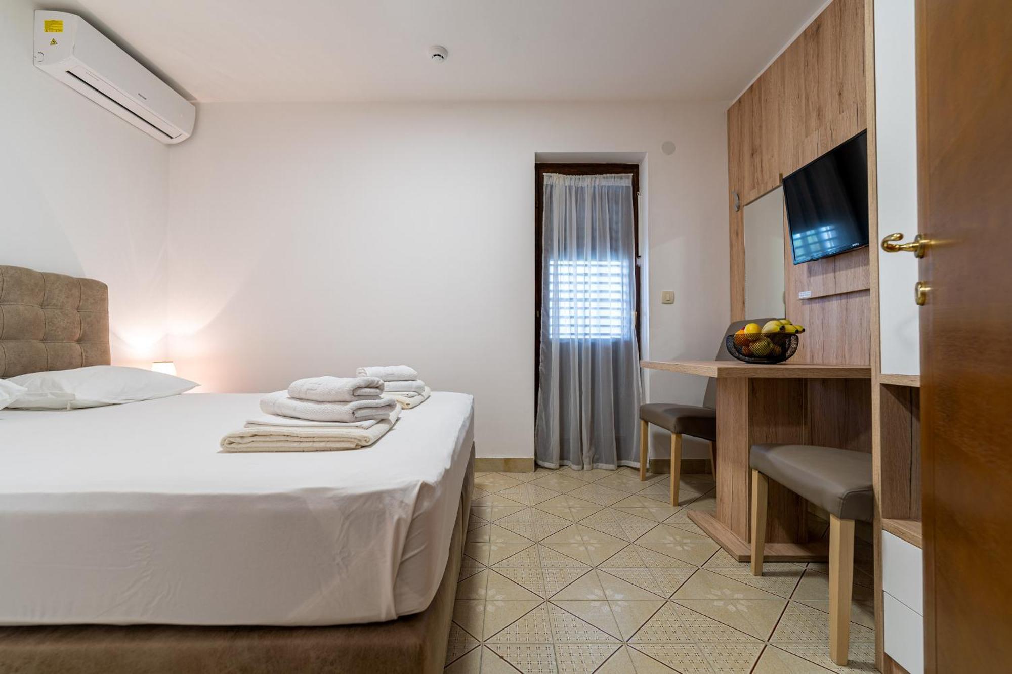 Studio Apartments Marea 2 Budva Szoba fotó
